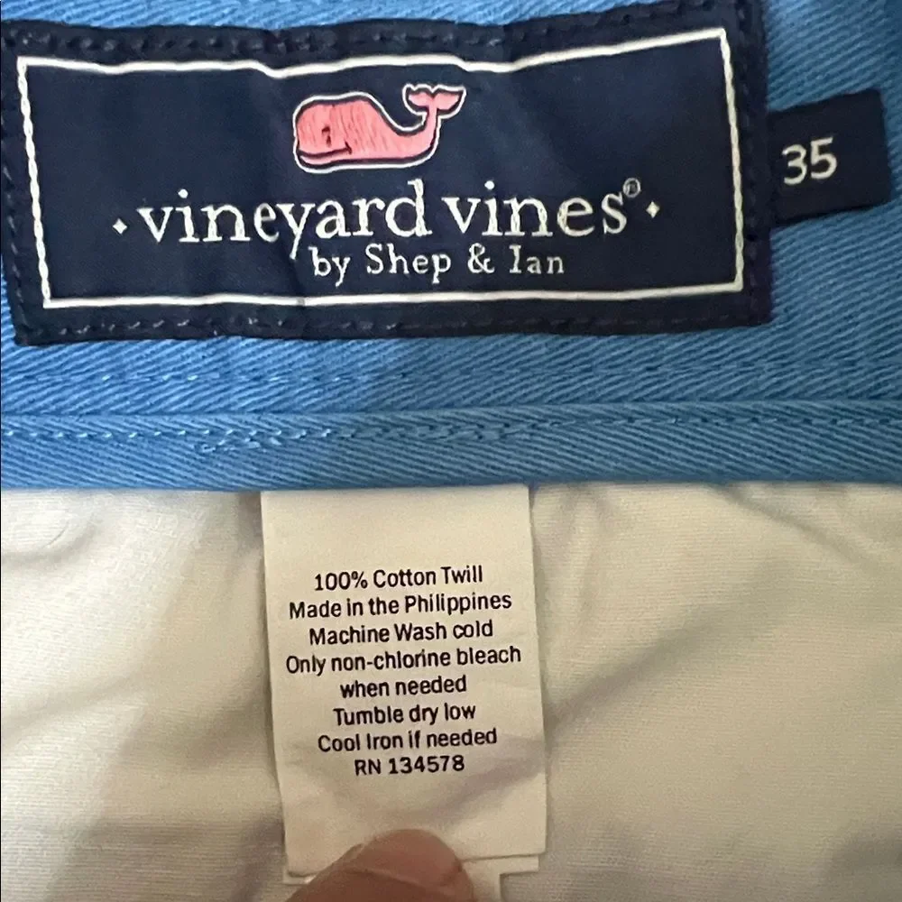 Vineyard Vines Blue Shark Pattern Men's Shorts